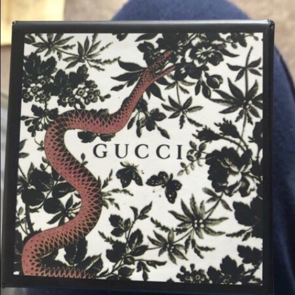 Gucci woman’s necklace. - Picture 2 of 6